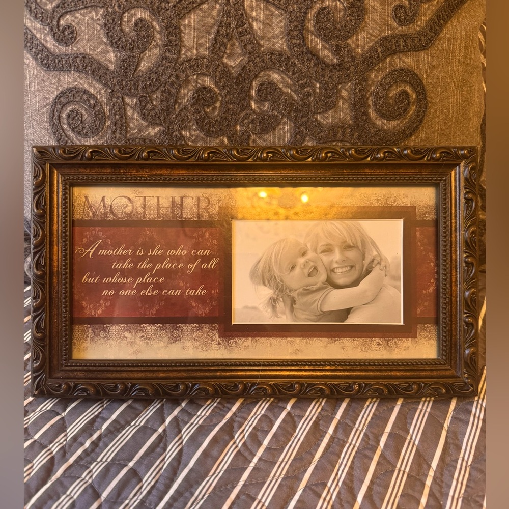 9 1/2 x 4 1/2 full picture frame or 4 1/2 x 3 insert mother picture with saying